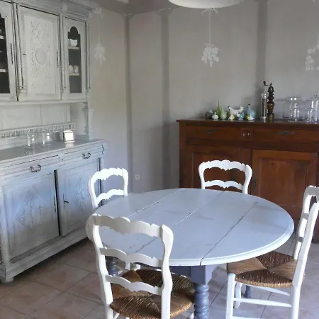 La Closeraie Saint-girons Le Casa de hóspedes Saint-Girons-d'Aiguevives